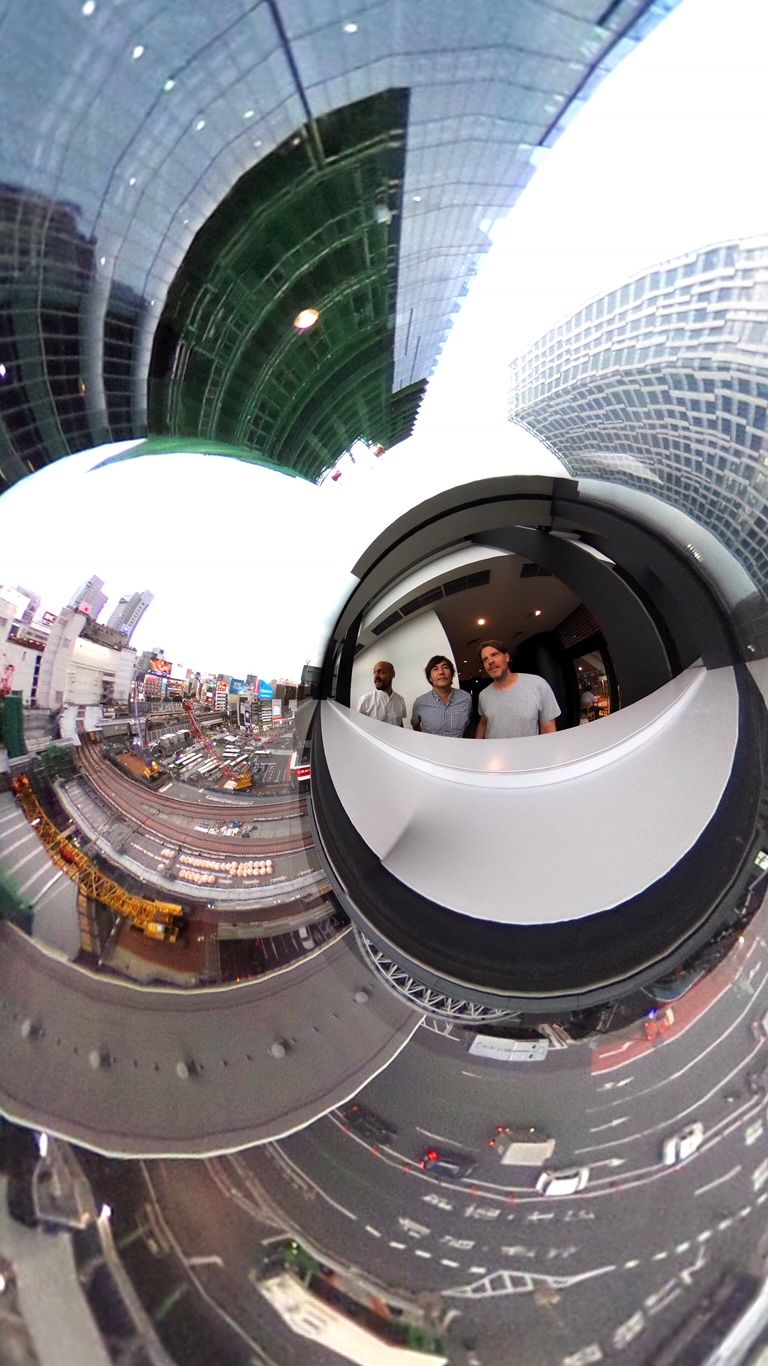  If someone told you about a German being interviewed on the streets of Tokyo by a Japanese TV-station about the German Football Cup victory of sports club Eintracht Frankfurt – you would say they’re probably joking. Or they had too much sake… But that’s exactly what happened to FIFTYEIGHT CEO Marc on a visit to Japan in late May 2018. The reason for this specific media interest: A few days before, the captain of the Japanese soccer team, Makoto Hasebe, made a key contribution in finally winning Frankfurt the coveted title for the first time in over 30 years. 